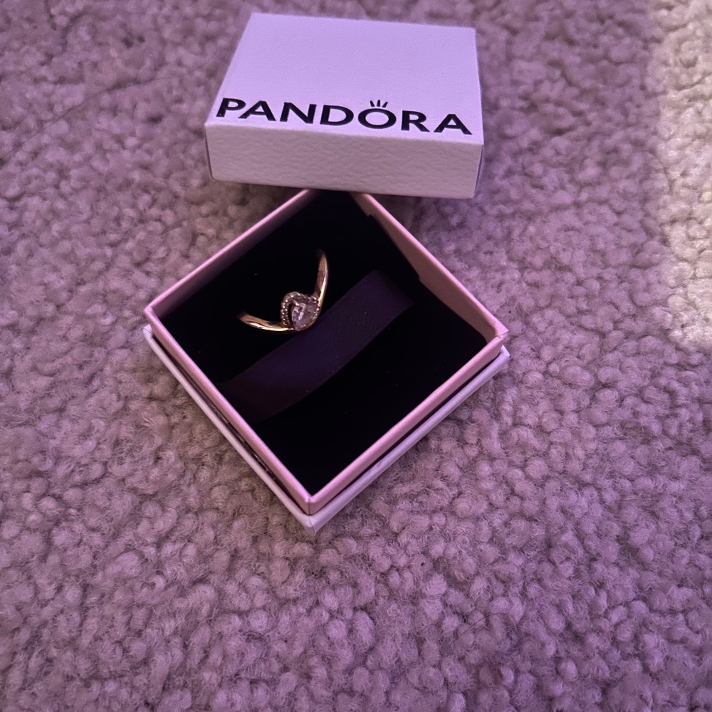 Wavy Heart Promise Ring